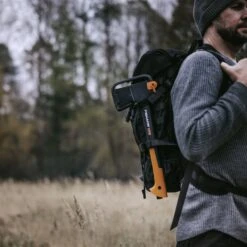 Fiskars Universalaxt X10 7 Fiskars Universalaxt X10 -Gartengeschäft 0920300612 Universalaxt X10 5 106753