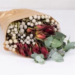 Blumenbund Eukalyptus Mit Brunia Und Kapgrün, Inkl. Grußkarte 7 Blumenbund Eukalyptus Mit Brunia Und Kapgrün, Inkl. Grußkarte -Gartengeschäft 1025700023 Strauss Brunia 1 1 101694