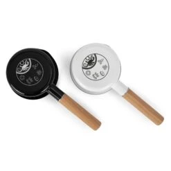 Petromax Stieltopf, Weiß, Edelstahl/Holz, Ca. 500 Ml -Gartengeschäft 3920502262 petromax emaille stieltopf 4 121450